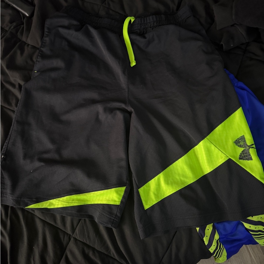 Basketball shorts